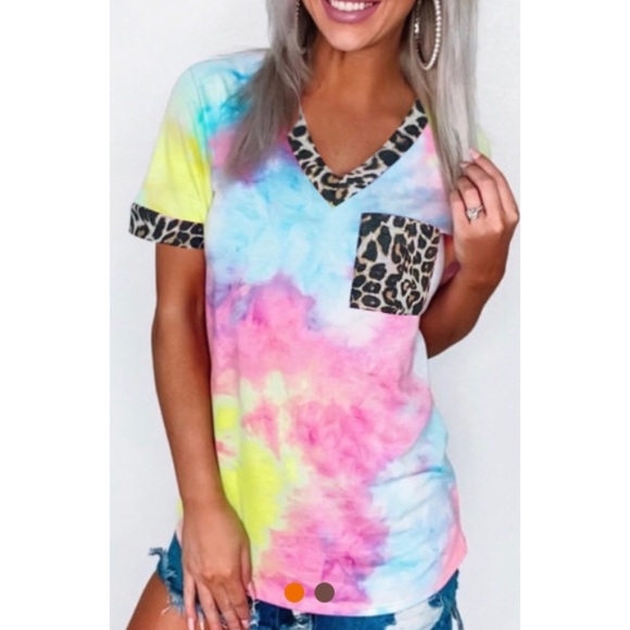 Tops - 🎉HPx3🎉⚠️1 Large Left: Sky Blue Tie Dye 🐆 Top
